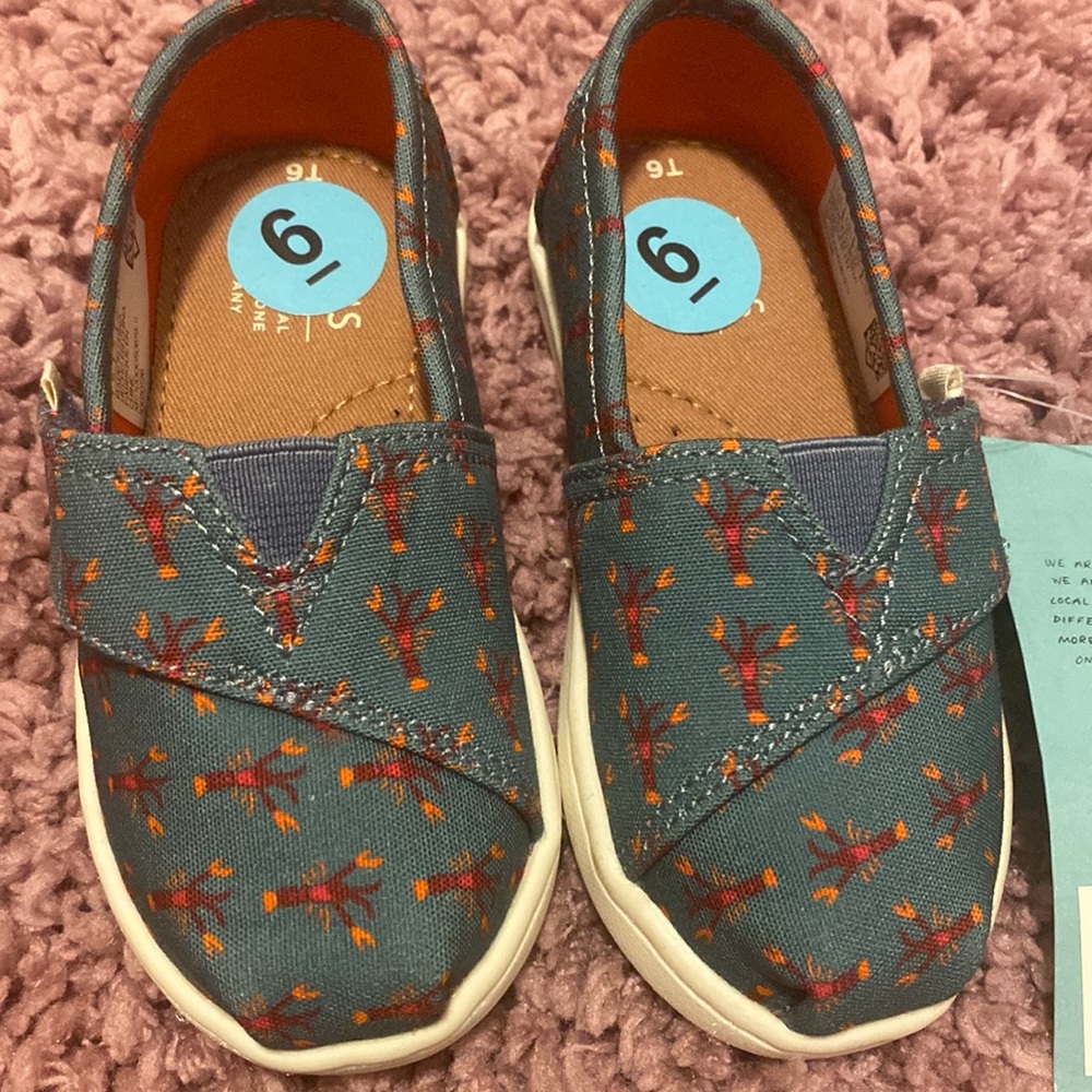 Toddler Toms